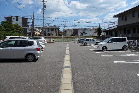 その他共有部分　駐車場