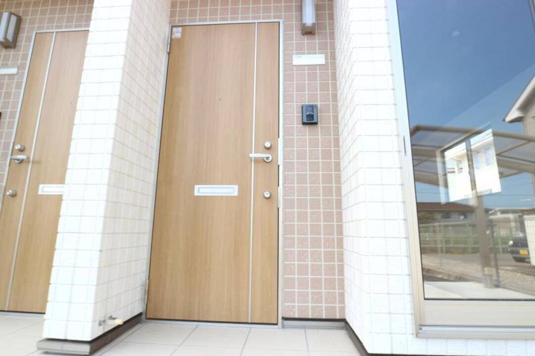 玄関　玄関