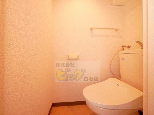 トイレ　ウォシュレット完備しています♪