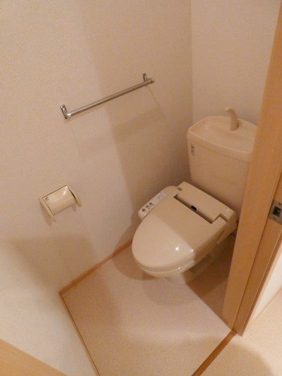トイレ　図面と現状に相違がある場合には現状を優先