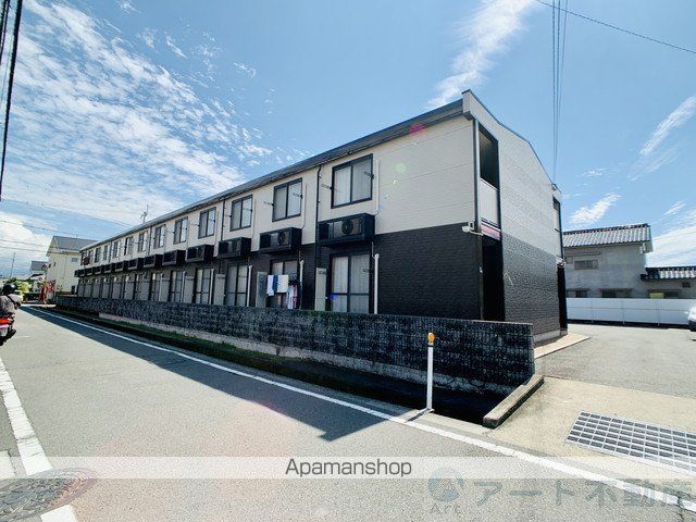 レオパレスフォーサイト 松山の外観写真
