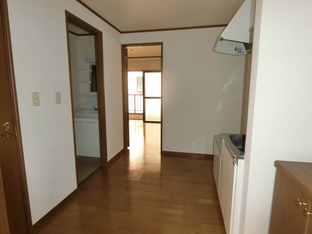 その他設備　玄関からの動線