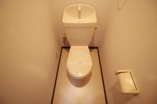 フジパレス光南町のトイレ写真