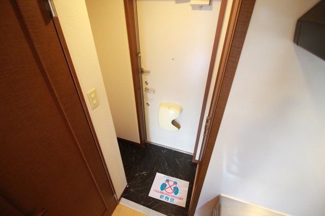フジパレス光南町の玄関写真