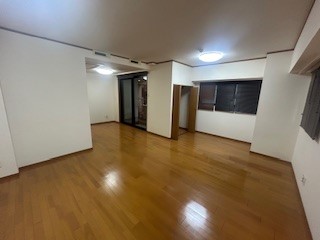 グリーンパーク日本橋参番館の居間写真