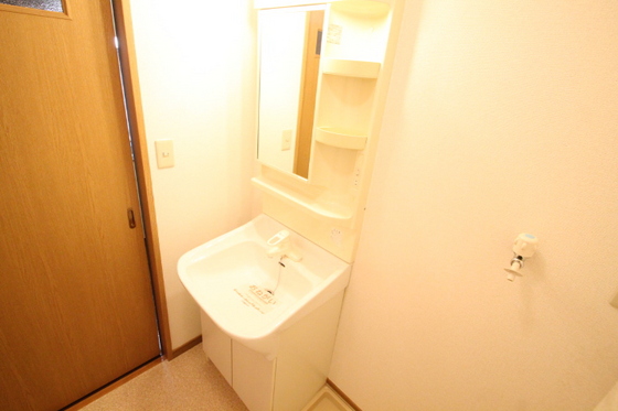 洗面設備　※別部屋の写真です