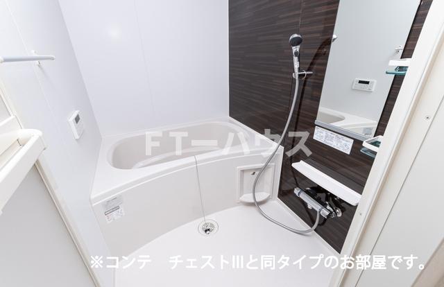 バス・シャワールーム　バス