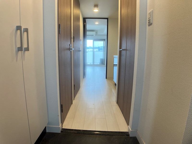ララプレイス神戸西元町の玄関写真