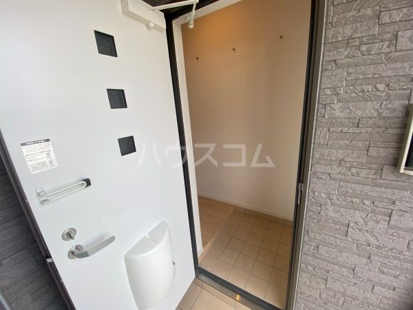 ＪＲ身延線 富士根駅 徒歩21分 2階建 築6年の玄関写真
