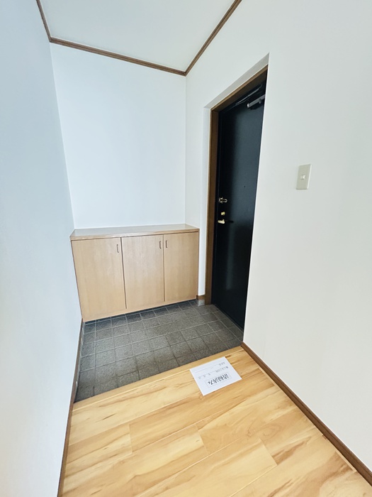 フォレストコート青葉台の玄関写真