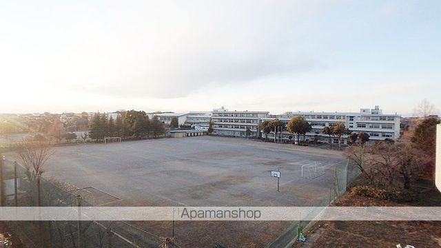 小学校　上尾市立平方東小学校（小学校）まで463m
