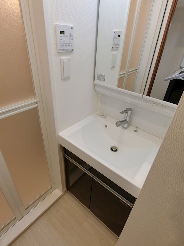 洗面設備　他号室写真代用中