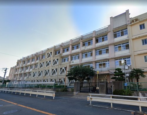 中学校　東大阪市立長瀬中学校（中学校）まで1722m