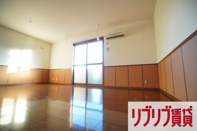 ＪＲ総武本線 都賀駅 徒歩10分 2階建 築22年の居間写真