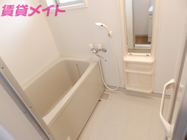バス・シャワールーム　別棟参考写真