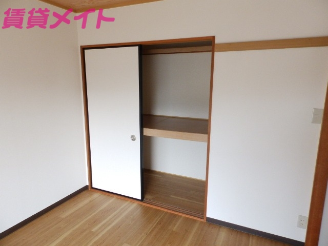 収納　別棟参考写真