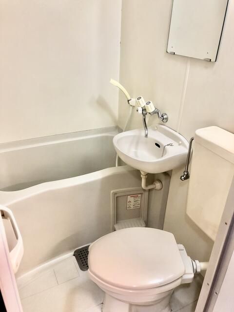 カサデシライIの風呂写真