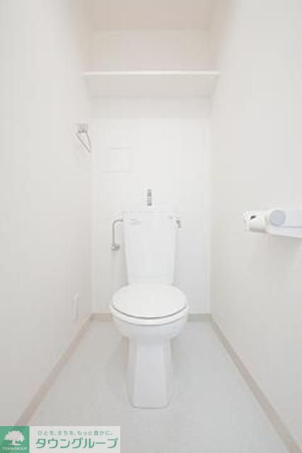 トイレ　※写真は同タイプ住戸です。
