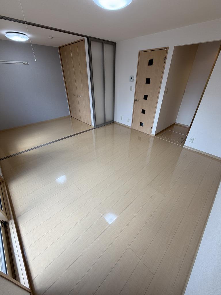 ＪＲ山陽本線 福山駅 徒歩20分 2階建 築22年の内装写真