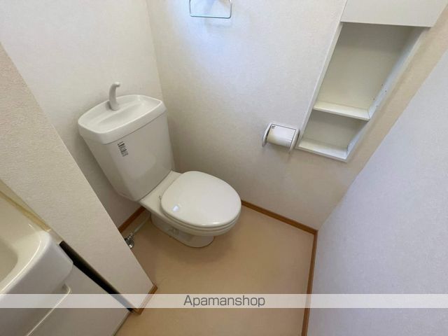 ひまわりのトイレ写真