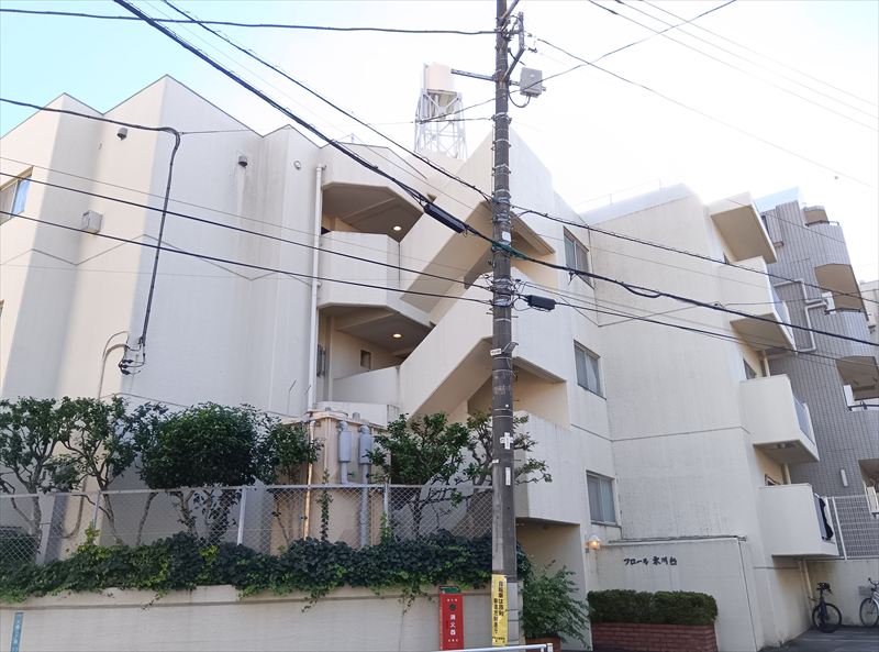 フロール氷川台