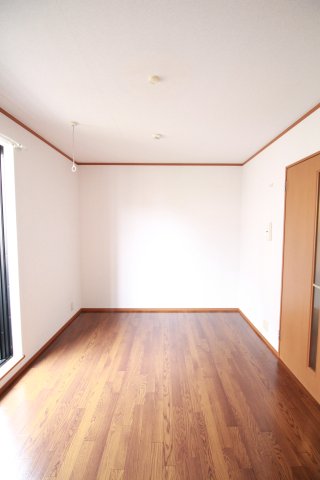 居室・リビング　（別タイプ参考写真）ヴィラシャンツェ　豊島区駒込6