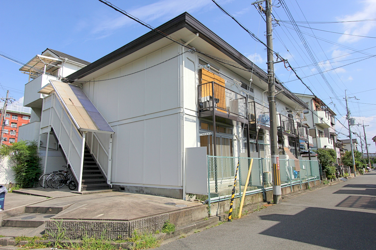 宮之阪ハイツの建物外観