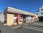 コンビニ　セブンイレブン日野高幡橋南店（コンビニ）まで744m
