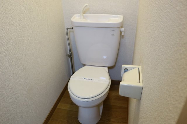 【レオパレスグランツのトイレ】
