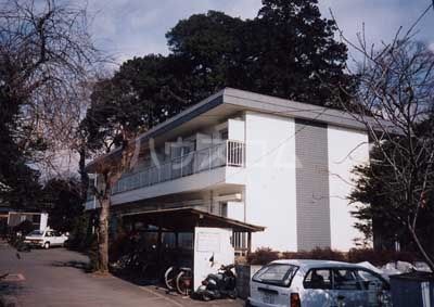 所沢市三ケ島のマンションの建物外観