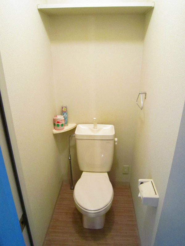 トイレ　別部屋の画像です