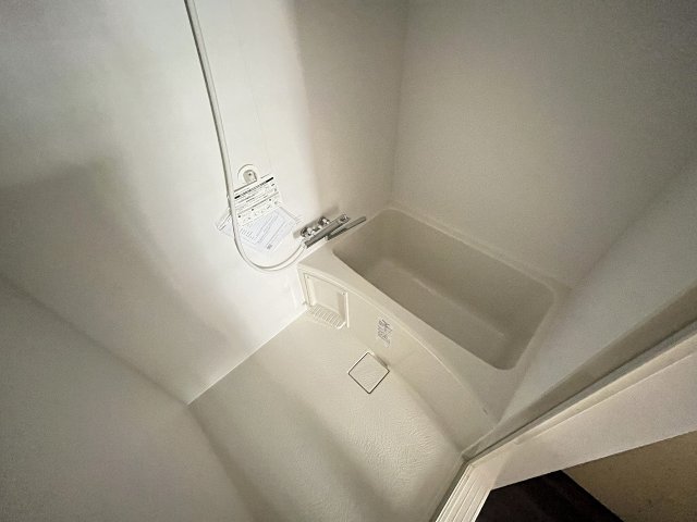 バス・シャワールーム　お風呂で日々の疲れを落としましょう