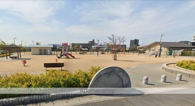 公園　平塚中央公園（公園）まで227m