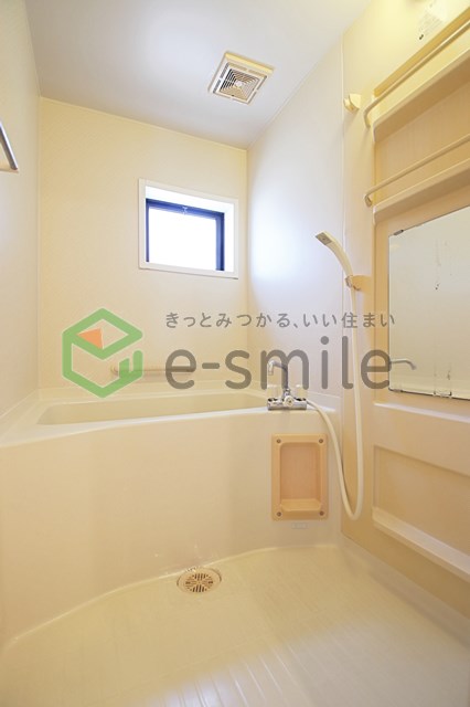 バス・シャワールーム　お風呂です