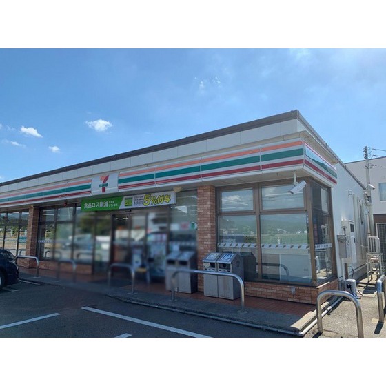 コンビニ　セブンイレブン富山上大久保店（コンビニ）まで1577m