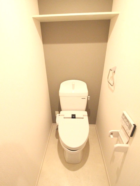 トイレ　※同建物の別号室です。ご参照下さい。
