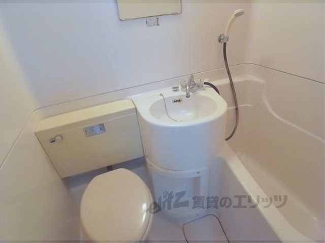 バス・シャワールーム　ユニットバス