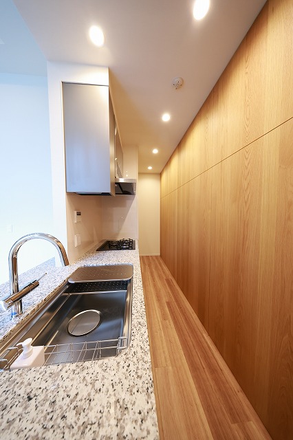 キッチン　キッチン