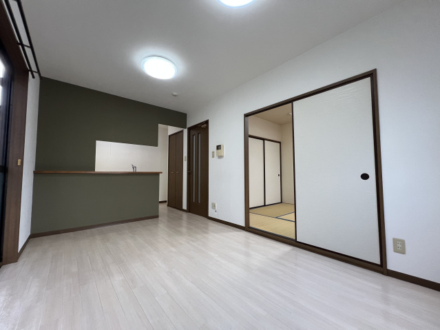 居室・リビング　リビング