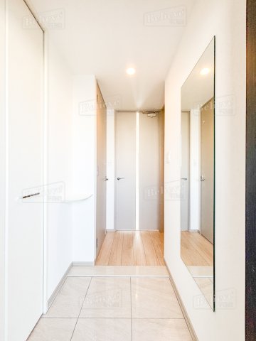 玄関　シューズボックス付きの玄関☆