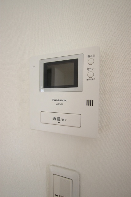 セキュリティ　写真は別号室のものです。