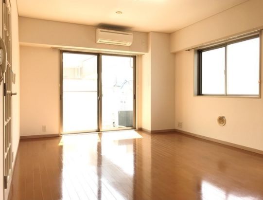 居室・リビング　ジョイヒルズ南平台