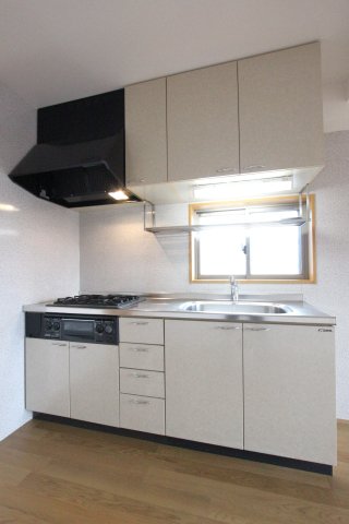 キッチン　参考写真です。現況優先。