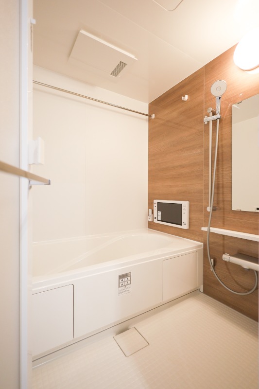 バス・シャワールーム　図面と現状に相違がある場合には現状を優先