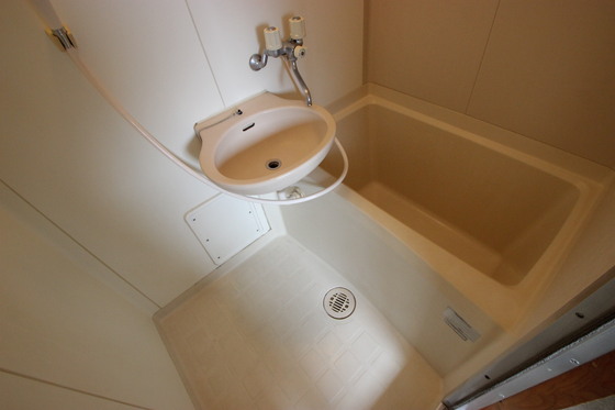 バス・シャワールーム　別号室の写真です。