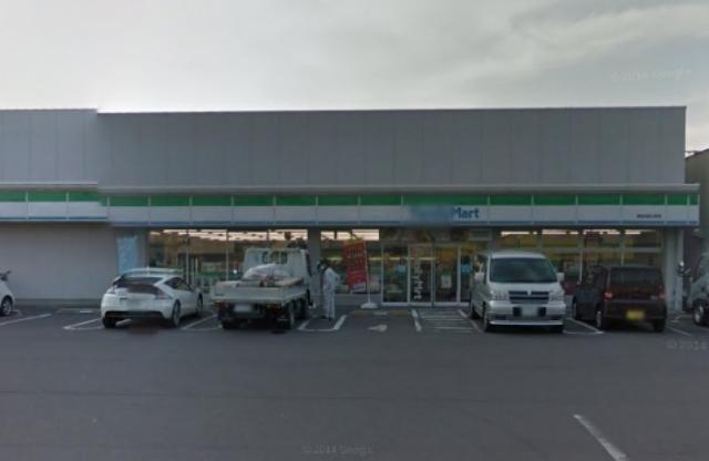 コンビニ　ファミリーマート高松太田上町店（コンビニ）まで867m