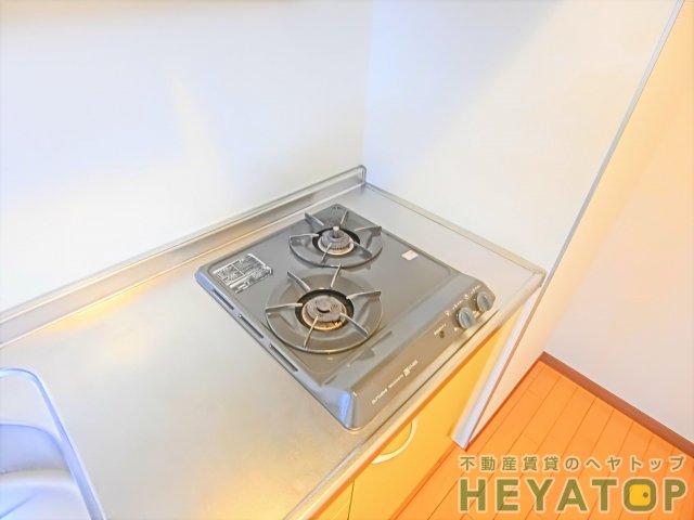 キッチン　２口ガスコンロ（同仕様写真）