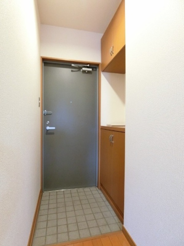 玄関　図面と現状に相違がある場合には現状を優先