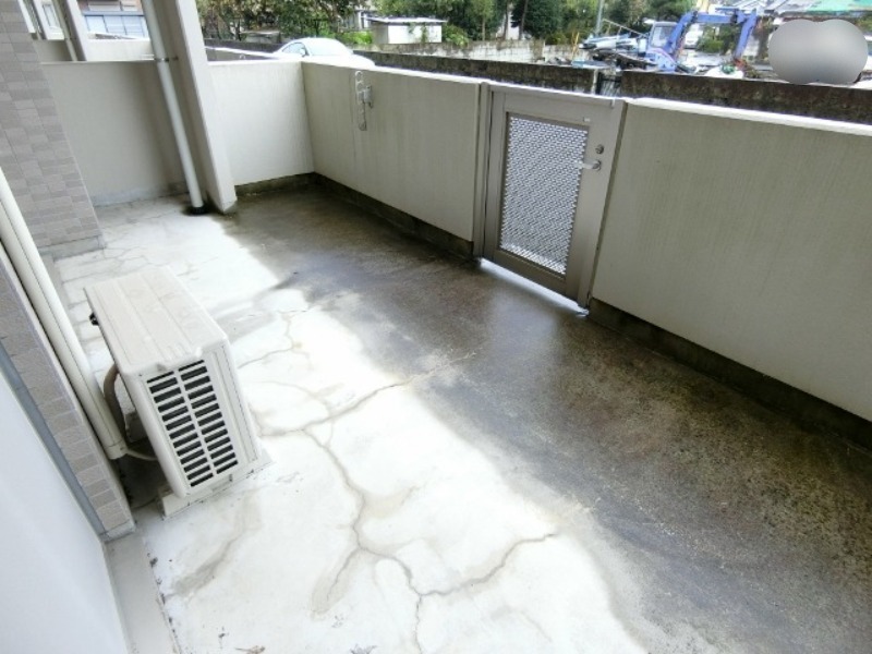 バルコニー　図面と現状に相違がある場合には現状を優先