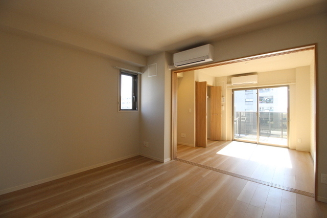 居室・リビング　６０１　リビング